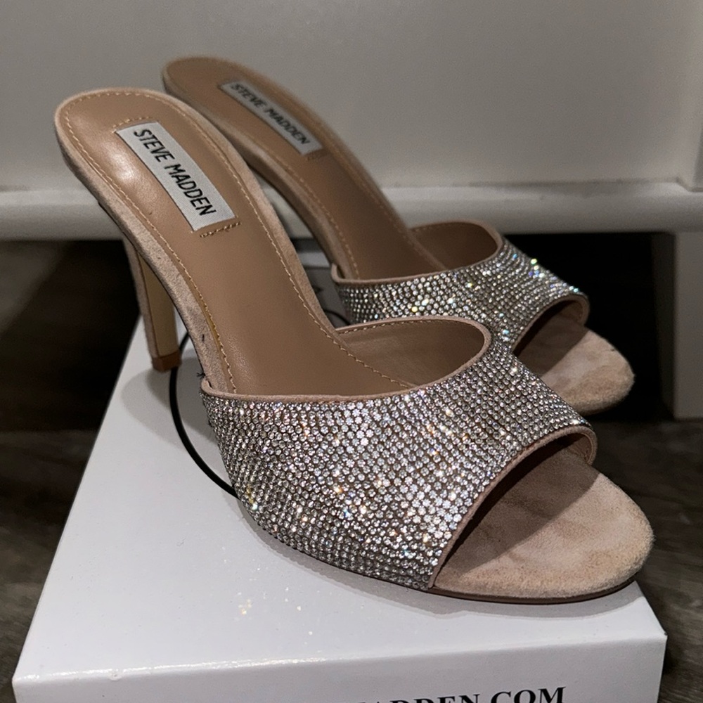 Steve Madden silver heels 7.5